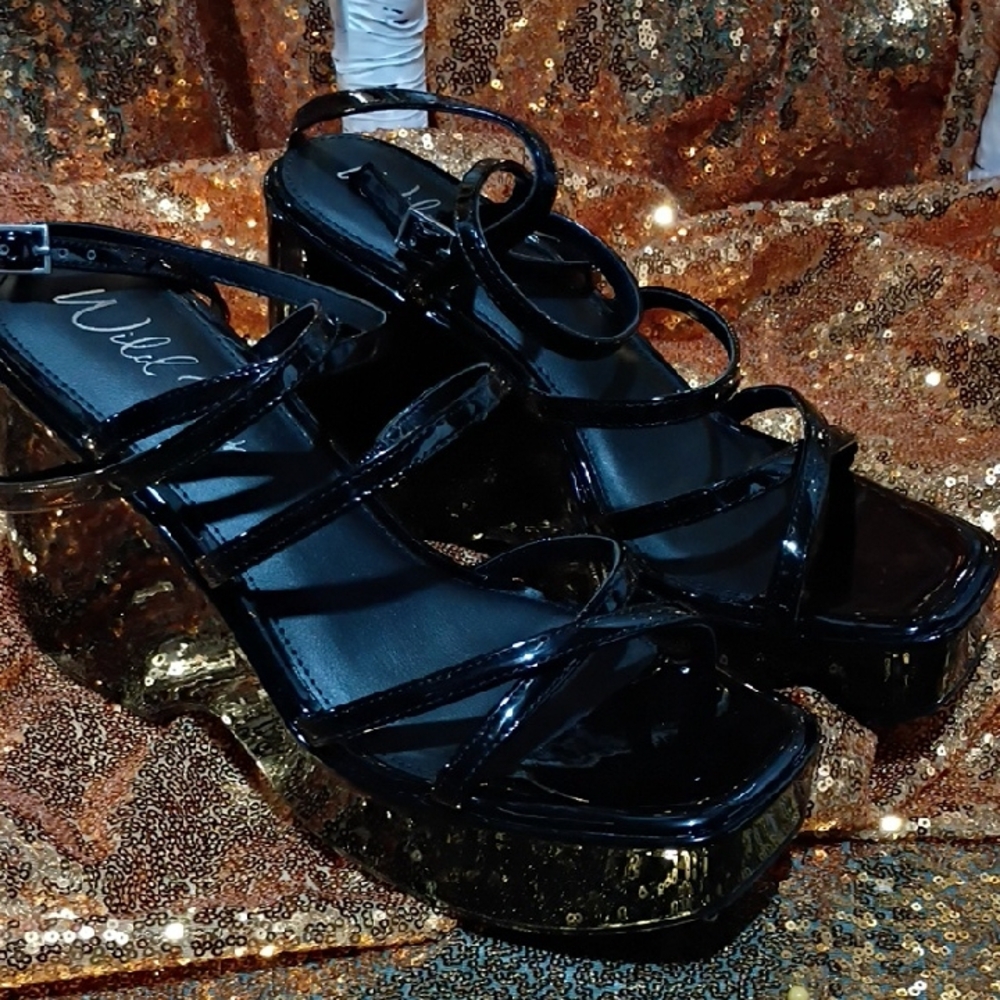 Wild Pair Black Glossy Platform Sandals
